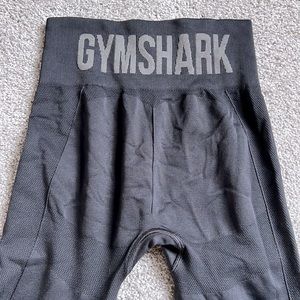 Black Gymshark leggings